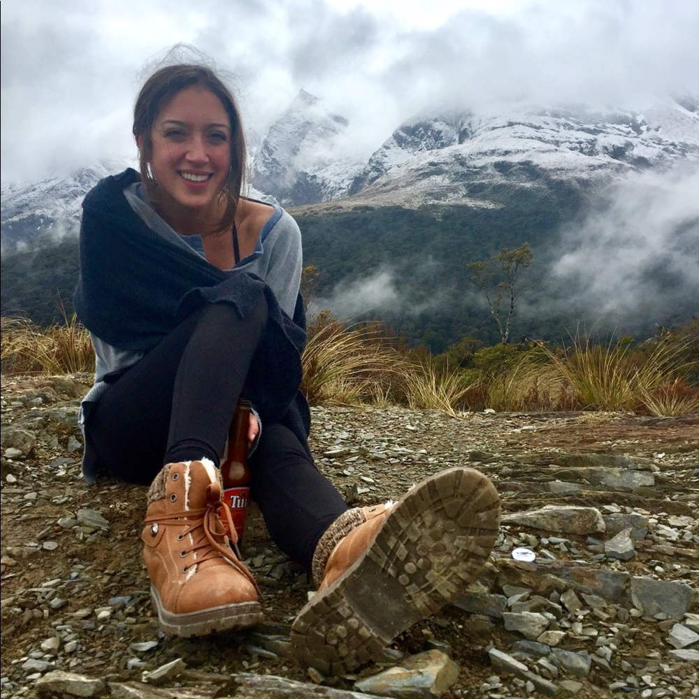 Meet your Posher, Jaclyn